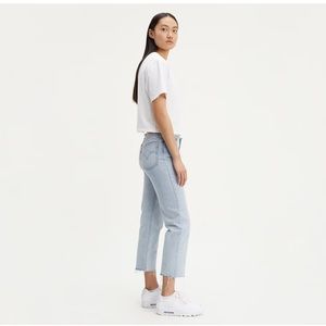 Levi’s Women’s 501 original low rider fits like a size 23 but are a size 24